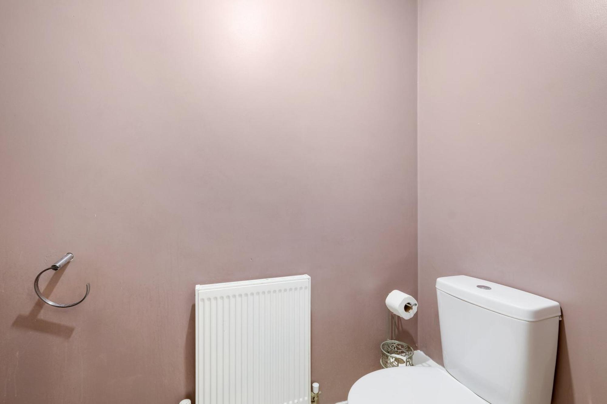 Modern Comfort 4 Bedroom, 3 Bath House In Larchfield Maidenhead Bagian luar foto